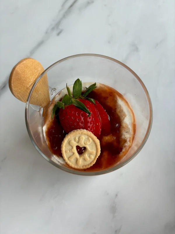 Jammie dodger overnight oats