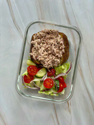 Jacket potato with tuna