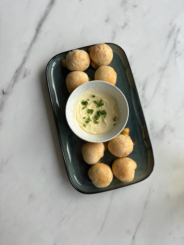 Mozzarella dough balls