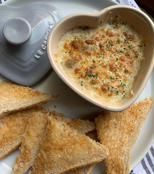 Cheesy mushrooms