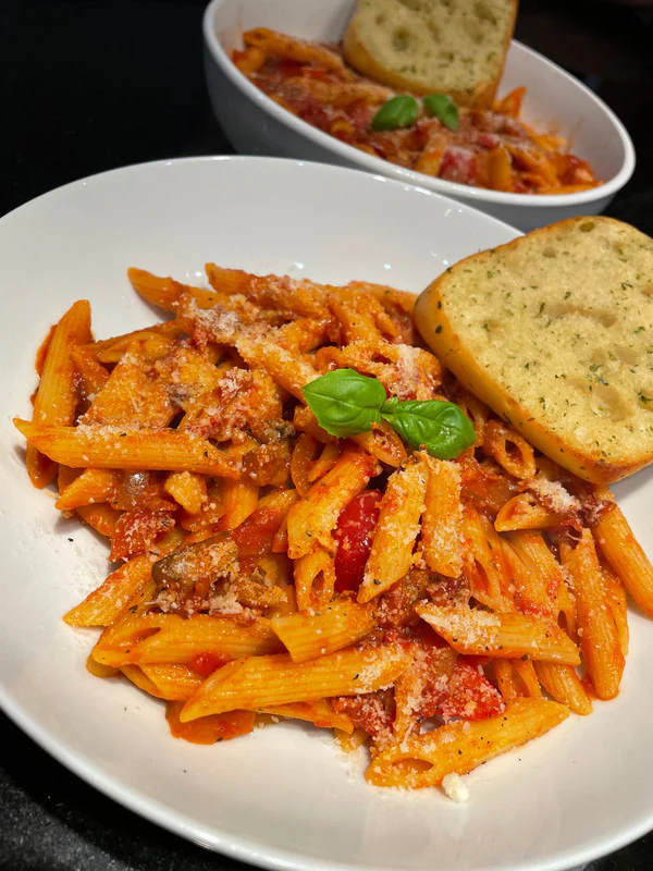 Chorizo party pasta