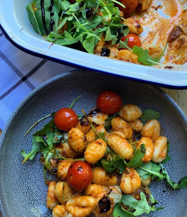 Pesto gnocchi bake