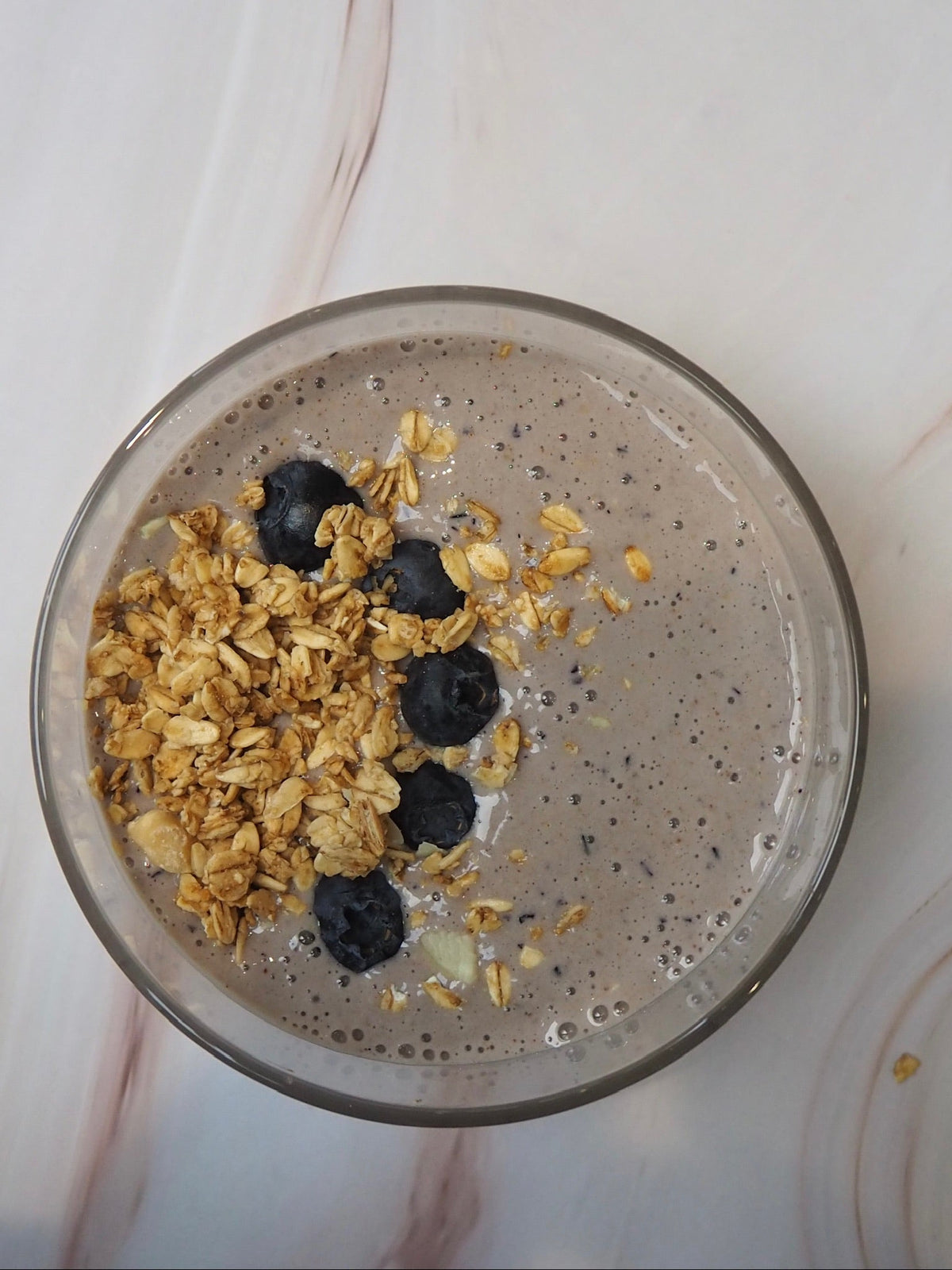 Blueberry banana smoothie bowl