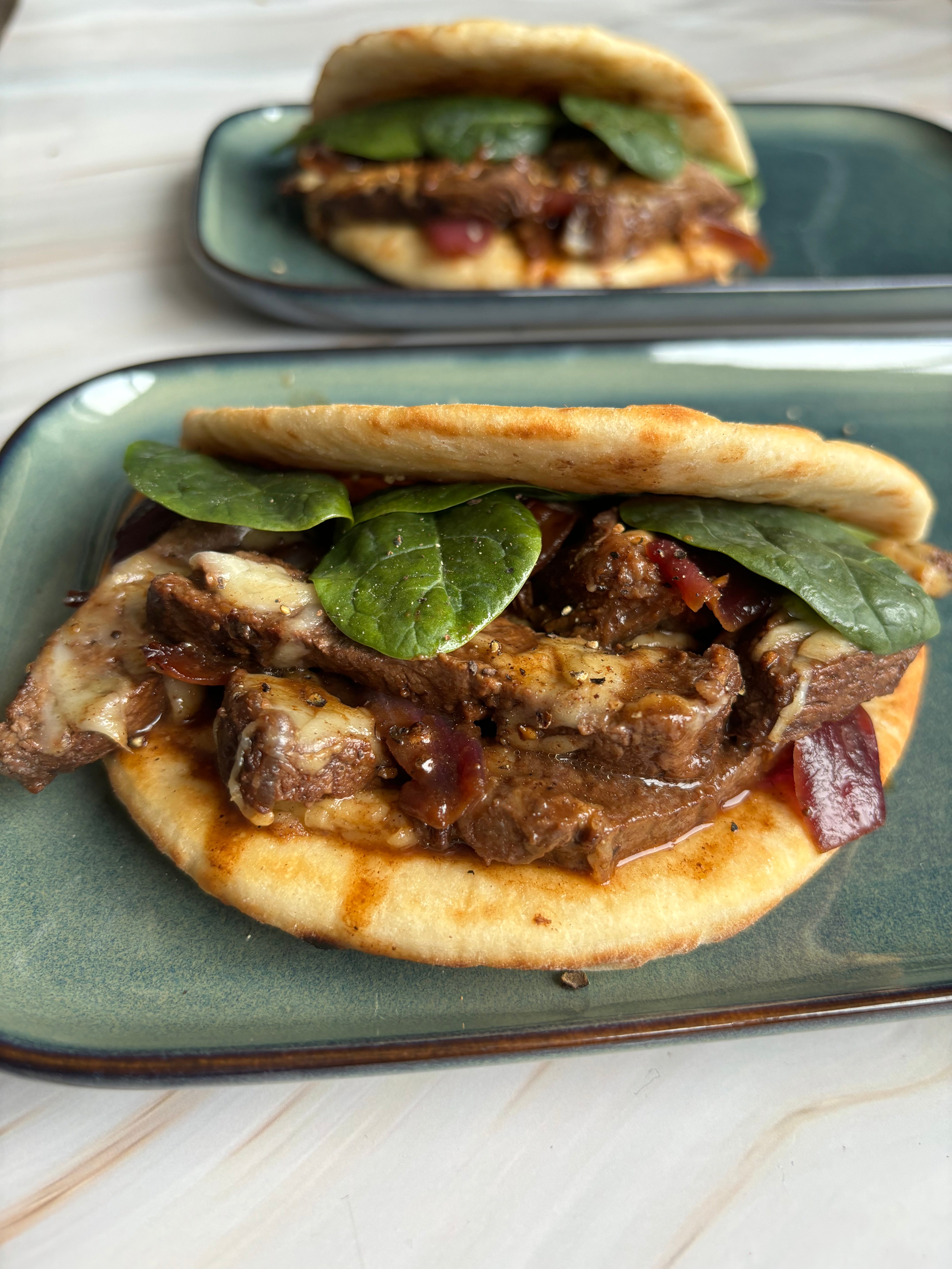Balsamic steak flatbread
