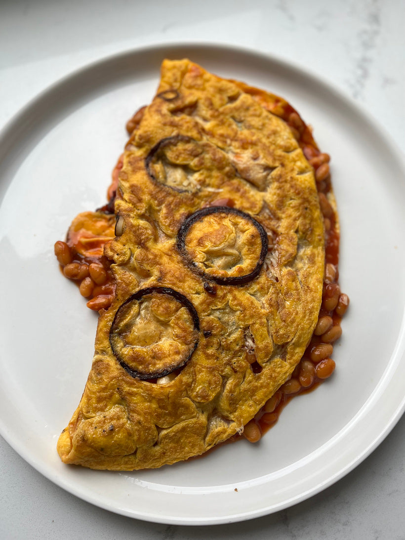 Cheese & bean omelette