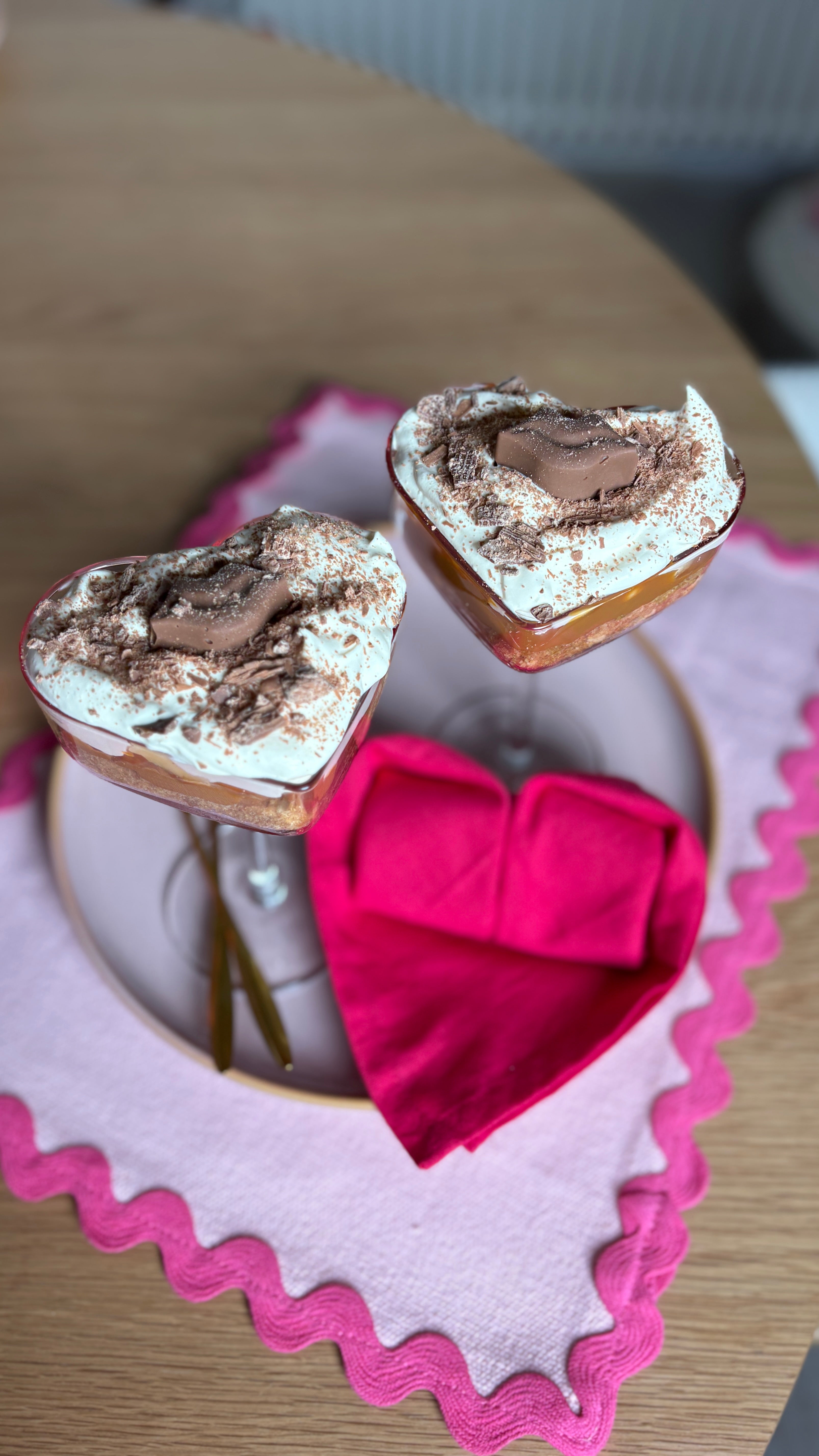 Individual banoffee pies