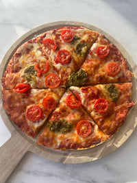 Air fryer pesto pizza