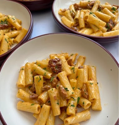 Chorizo & sundried tomato carbonara