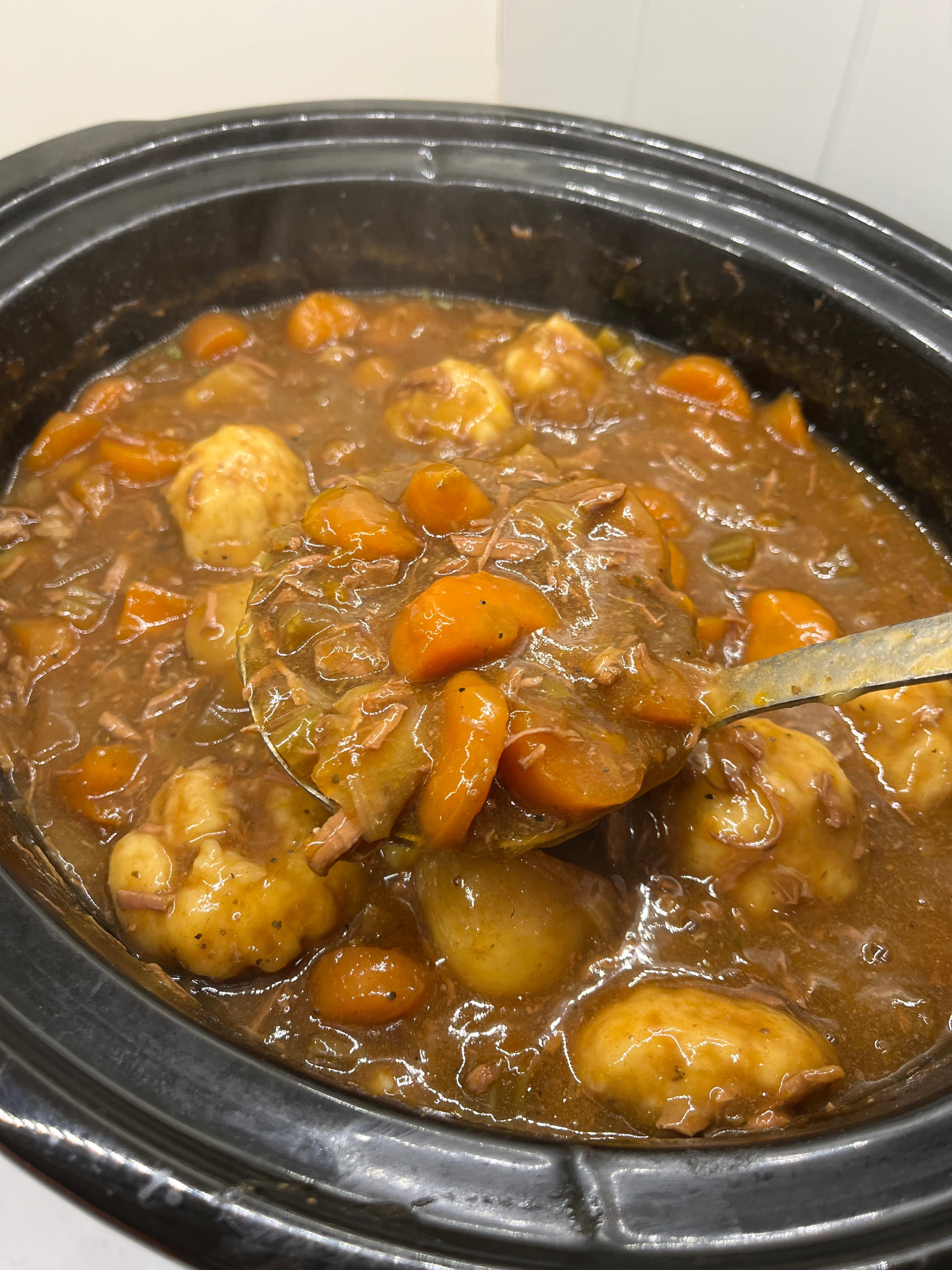 Slow cooker beef stew