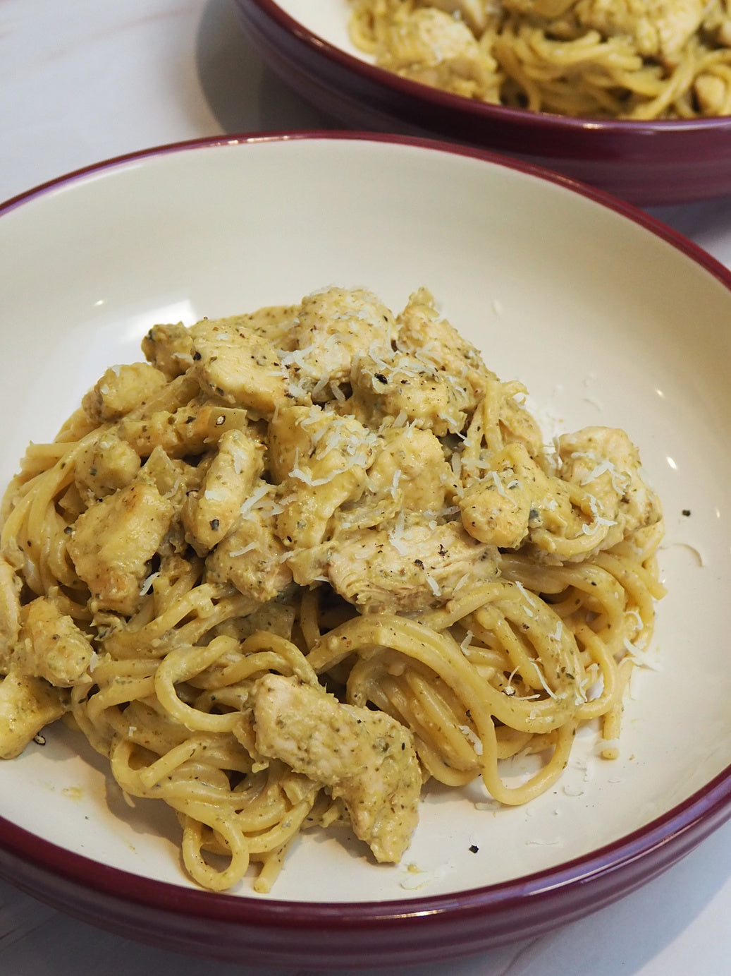 Chicken & halloumi creamy pesto spaghetti
