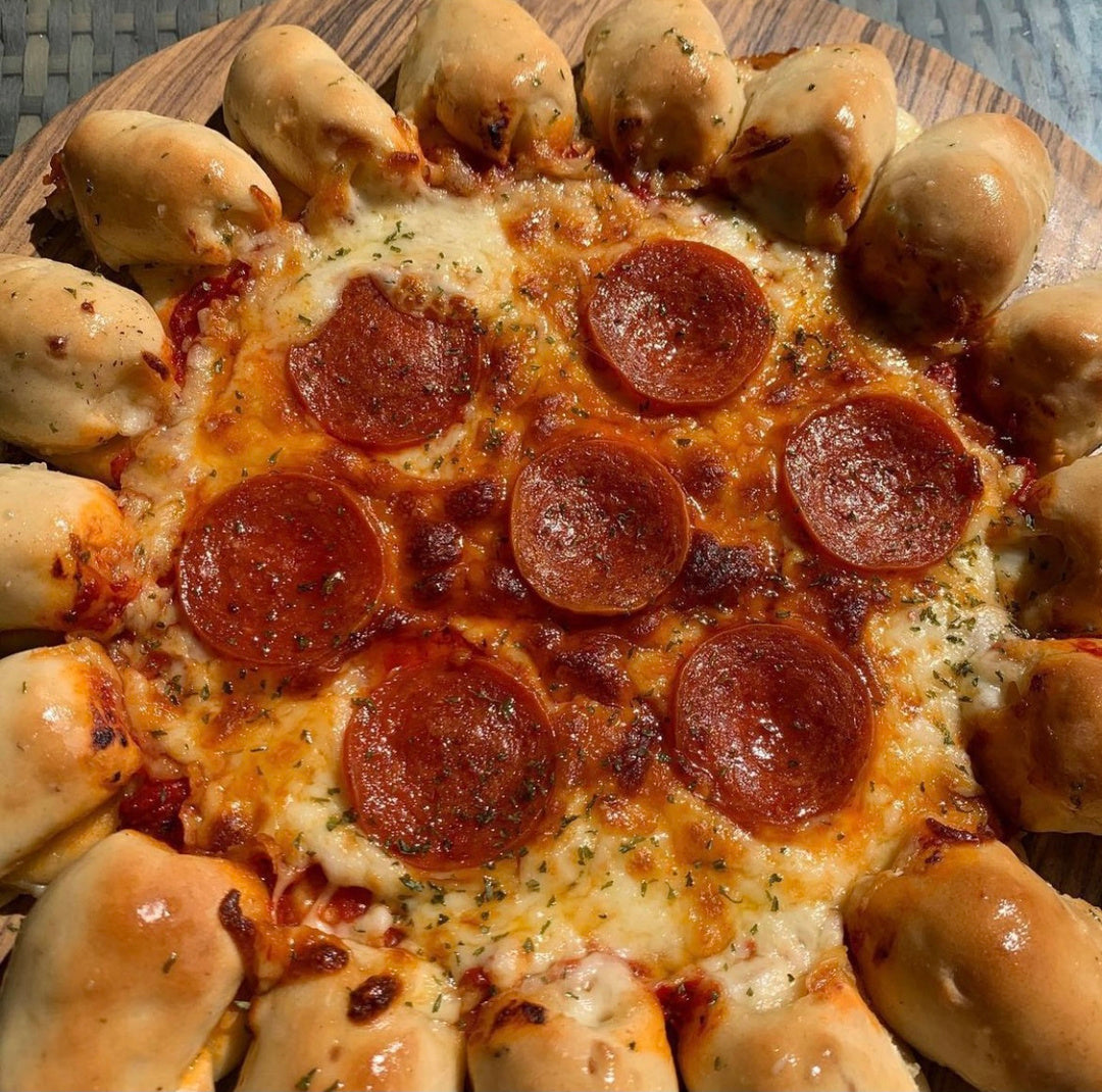 Cheesy bites pizza