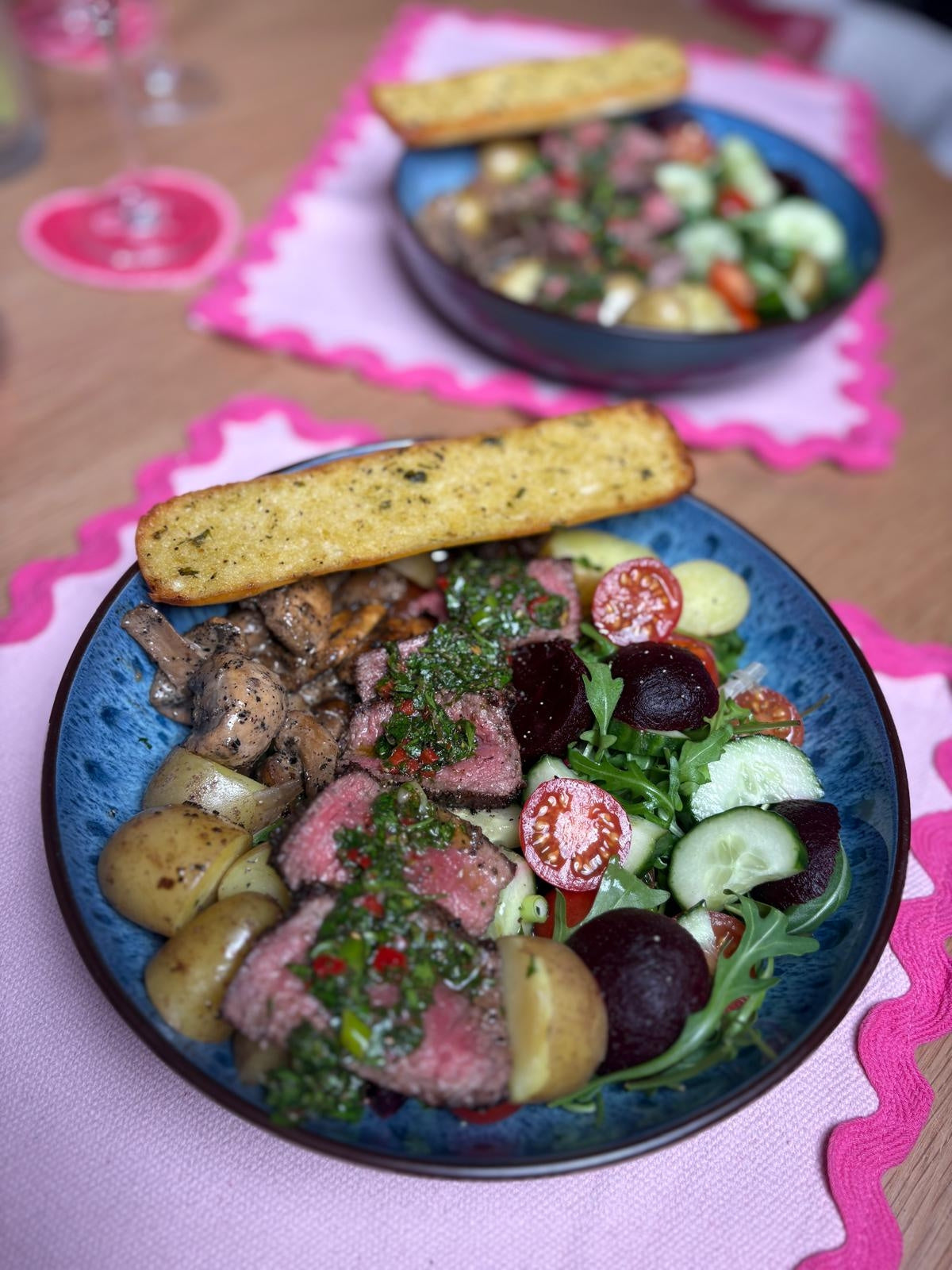 Chimichurri fillet steak salad