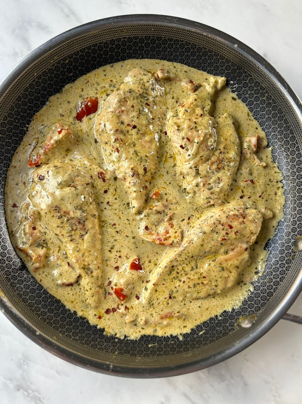Creamy pesto chicken