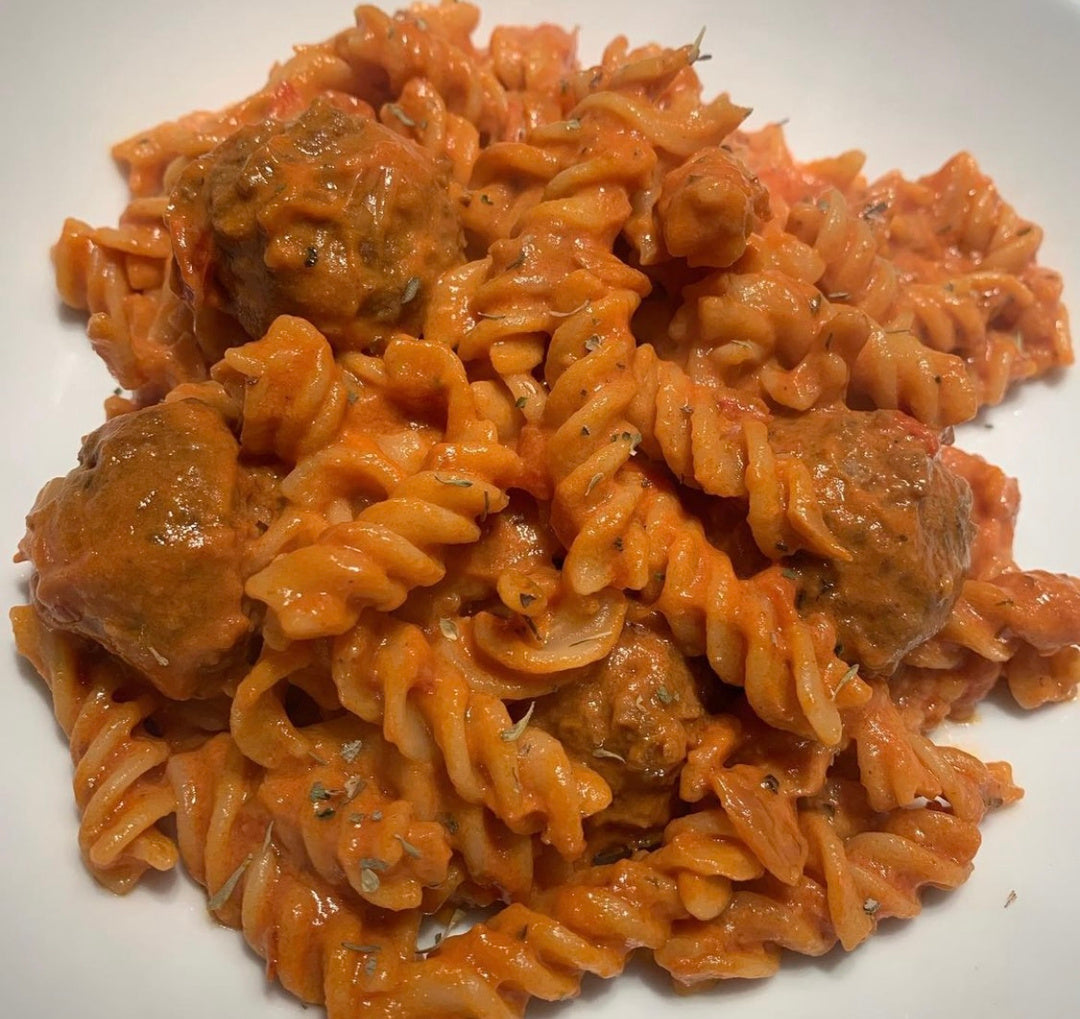 Creamy meatball Pasta