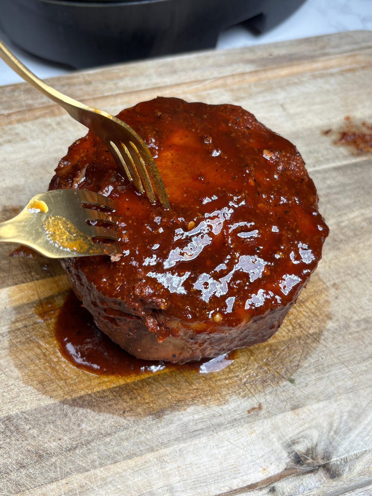 Slow cooker pulled gammon