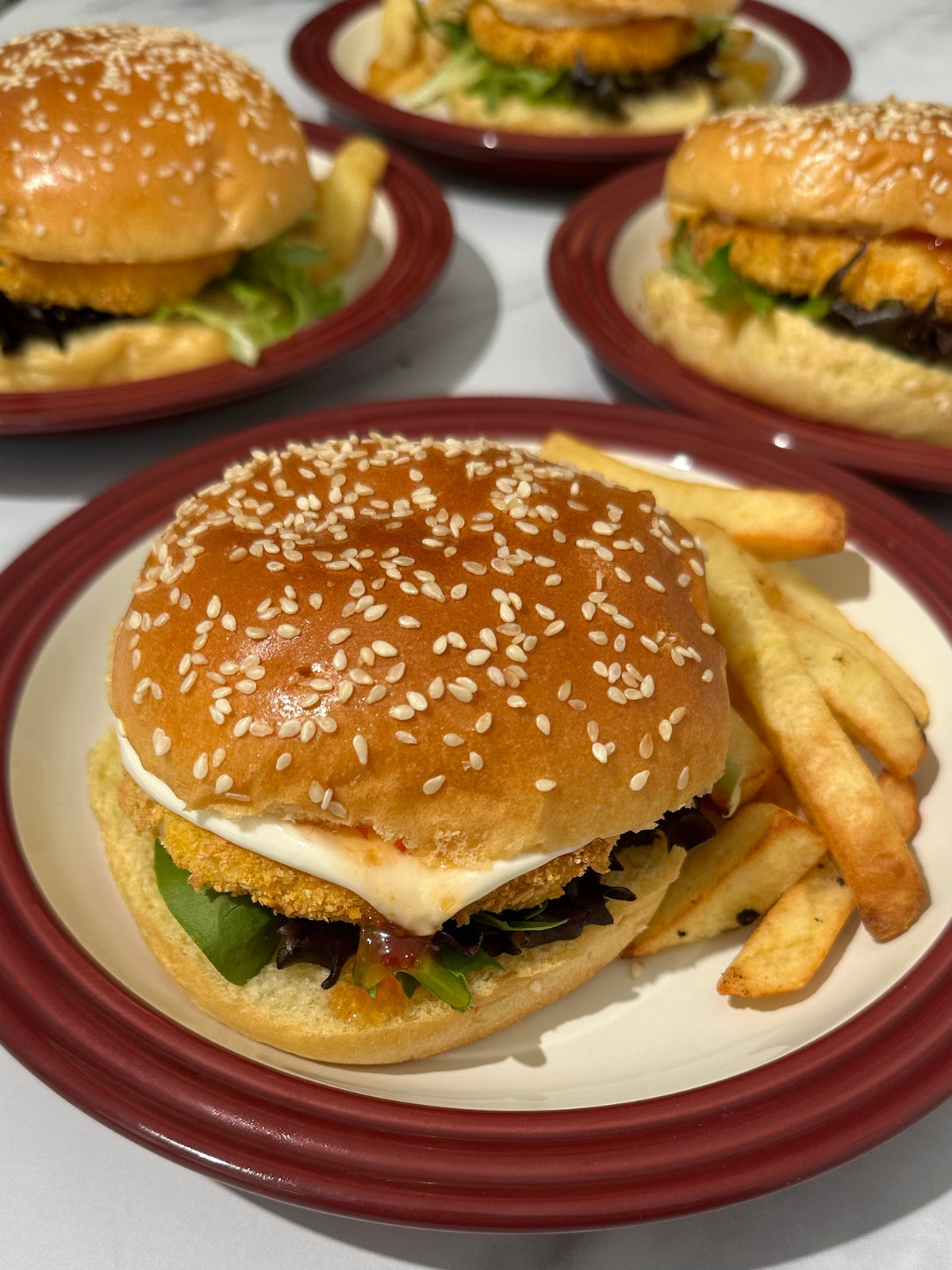 Crispy halloumi burgers