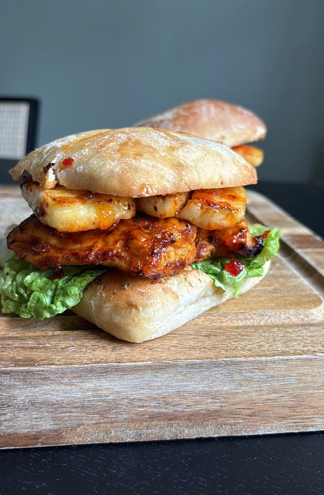 Peri-peri garlic bread burger