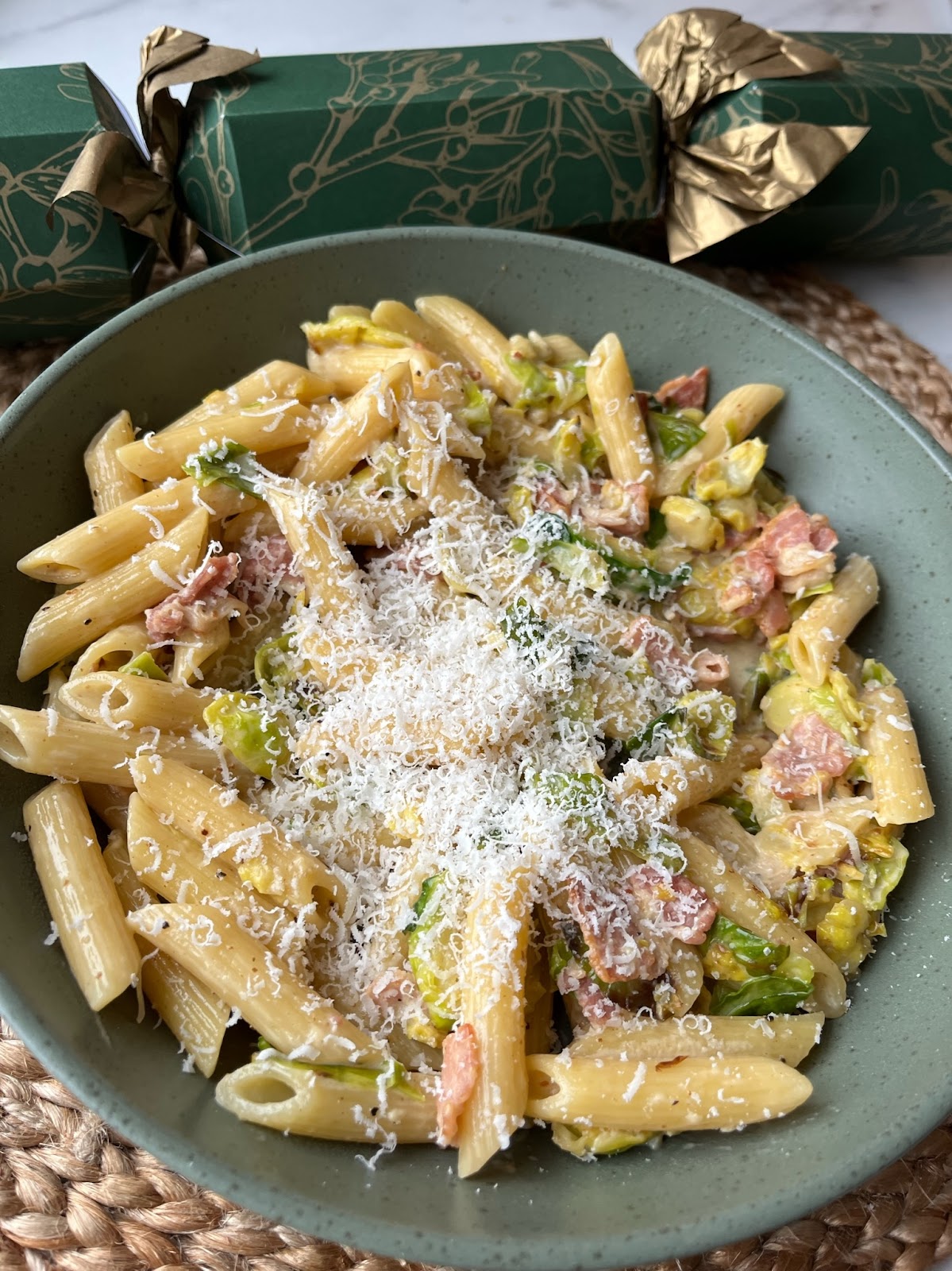 Creamy bacon & sprout pasta